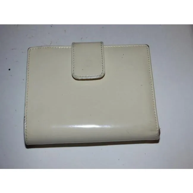 Gucci Ivory Patent Leather Tom Ford Era Tri Fold Wallet
