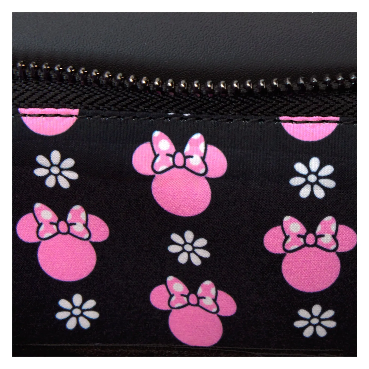 Loungefly Disney Minnie Floral Rock The Dots Clutch Crossbody Bag