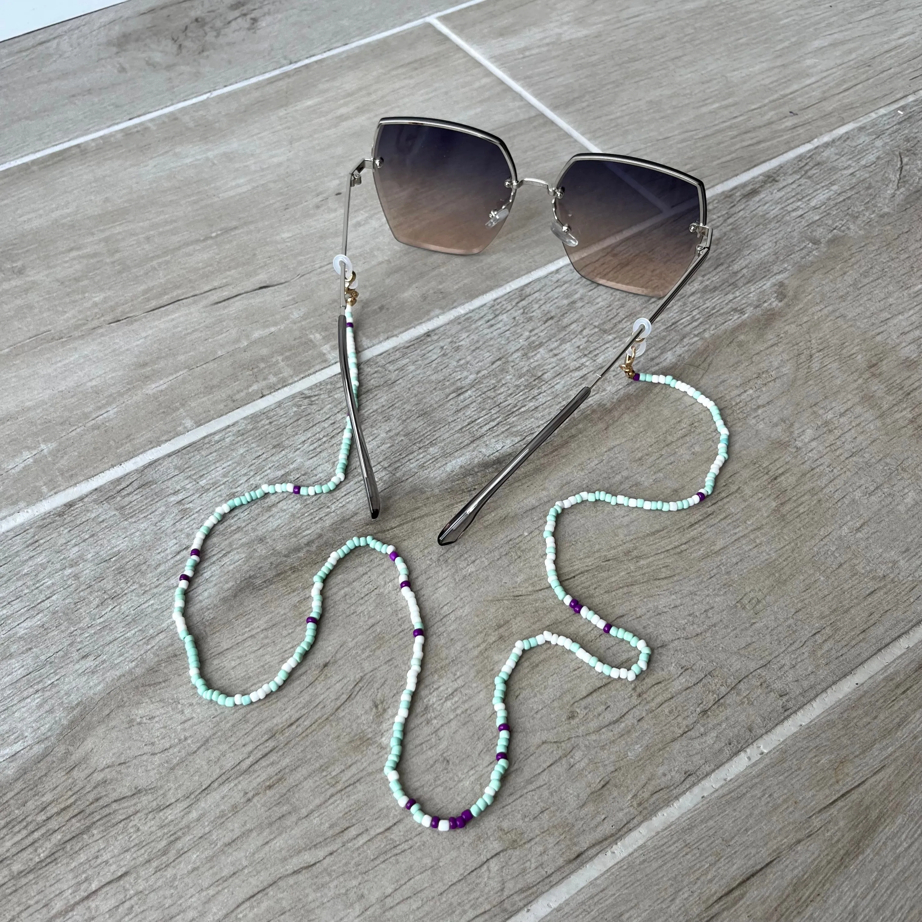 Mint Glasses Chain