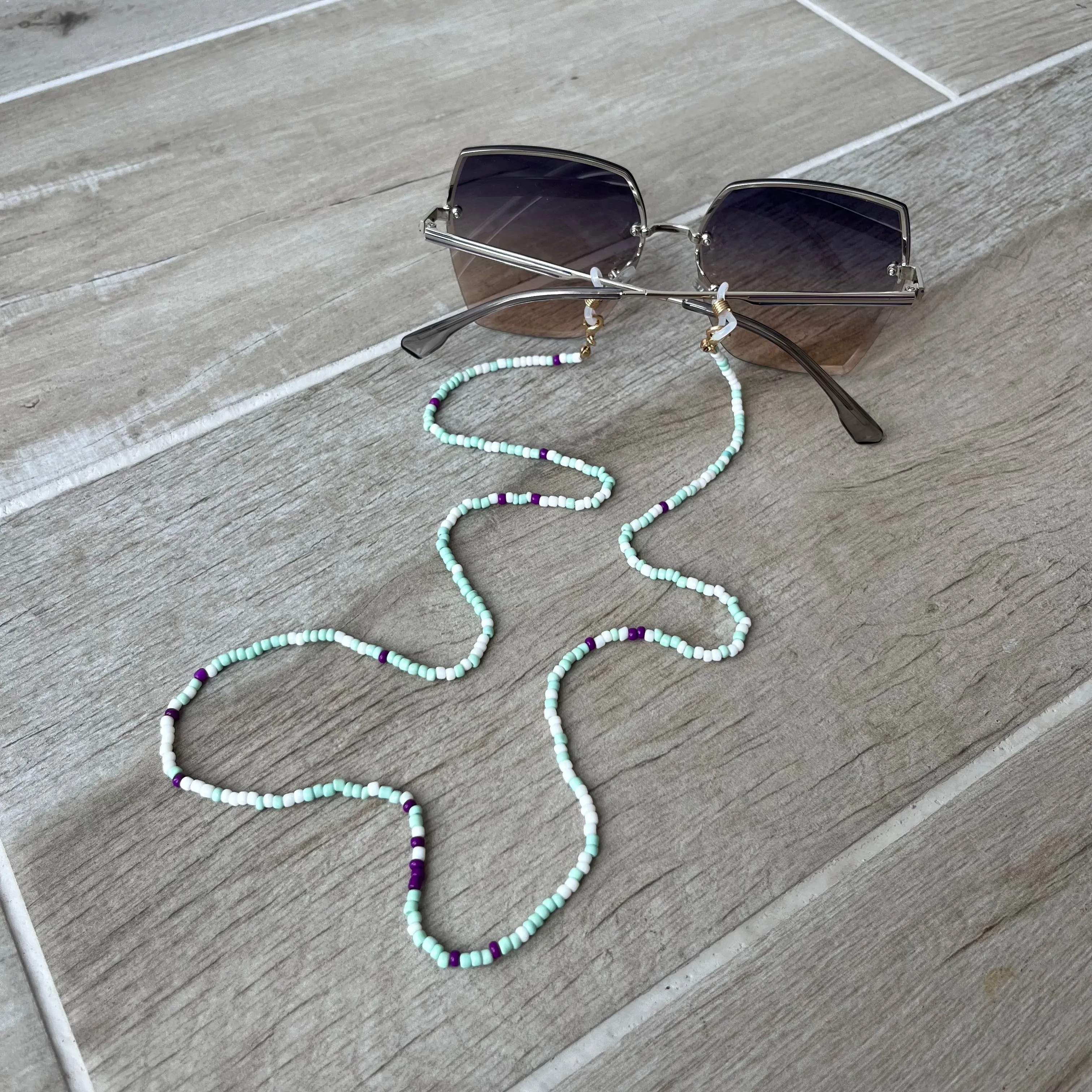 Mint Glasses Chain